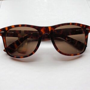 NWT Women's Sunglasses